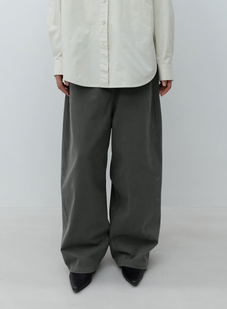 Low Classic - Pantalon large en coton à ligne courbée - Khaki
